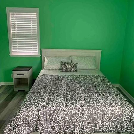 Remodeled House Minutes To Falls Attractions Villa Niagara Falls Ngoại thất bức ảnh
